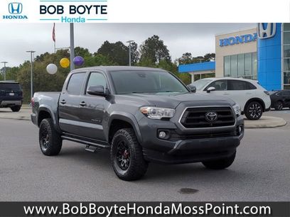 Used 2022 Toyota Tacoma SR5 w/ Technology Package