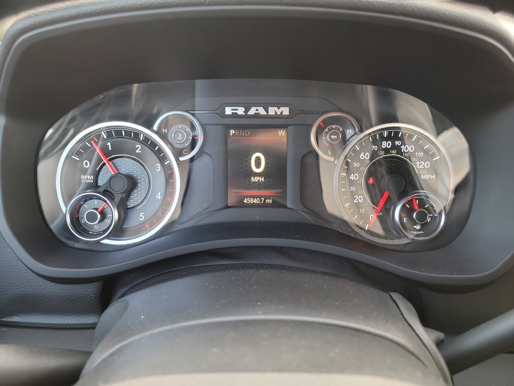 Used 2024 RAM 3500 Big Horn AWD/4WD image 34