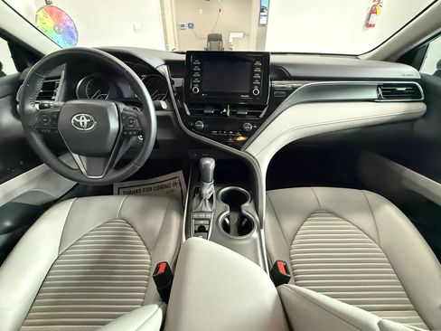 Used 2024 Toyota Camry SE AWD/4WD image 21