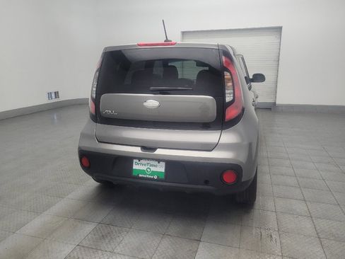 Used 2017 Kia Soul image 7