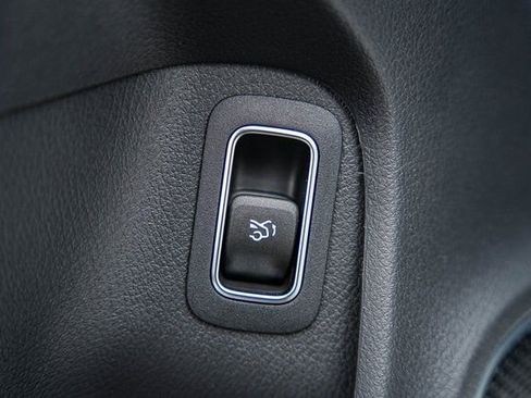 New 2025 Mercedes-Benz CLA 250 image 36