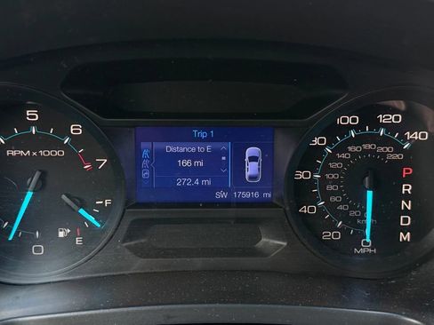 Used 2013 Ford Explorer FWD image 15