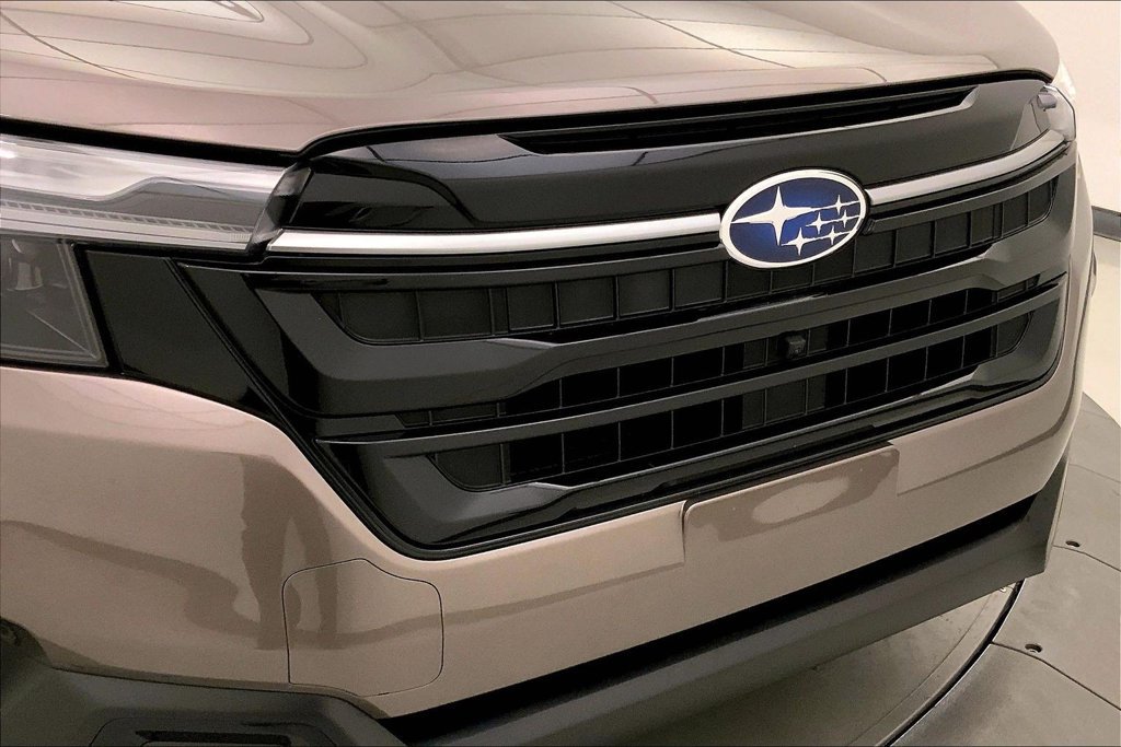 Used 2025 Subaru Forester Touring AWD/4WD image 29