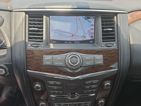 Used 2019 Nissan Armada Platinum w/ Captain's Chairs Package RWD image 8