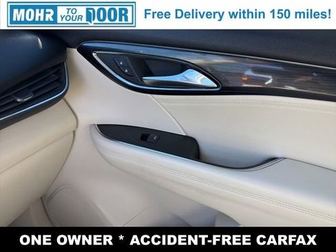 Used 2022 Buick Envision Essence w/ Safety Package image 27