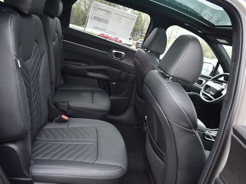 New 2026 Kia Sorento SX Prestige AWD/4WD image 17