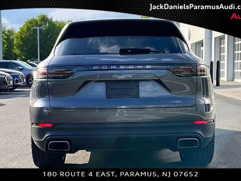 Used 2021 Porsche Cayenne AWD/4WD image 4