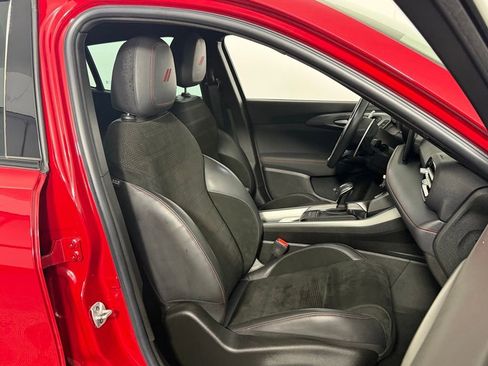 Certified 2024 Dodge Hornet R/T AWD/4WD image 29