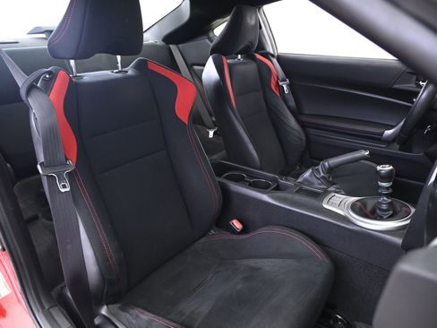 Used 2013 Scion FR-S image 21