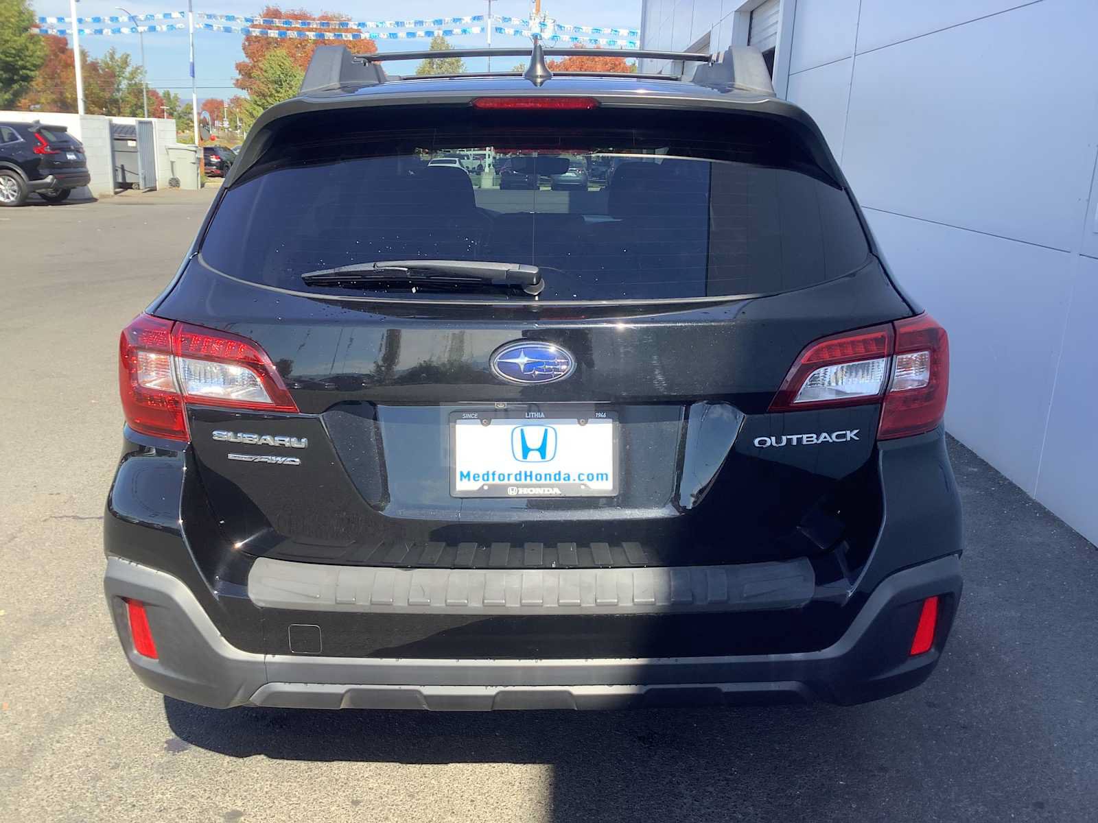 Used 2019 Subaru Outback 2.5i Premium AWD/4WD image 5