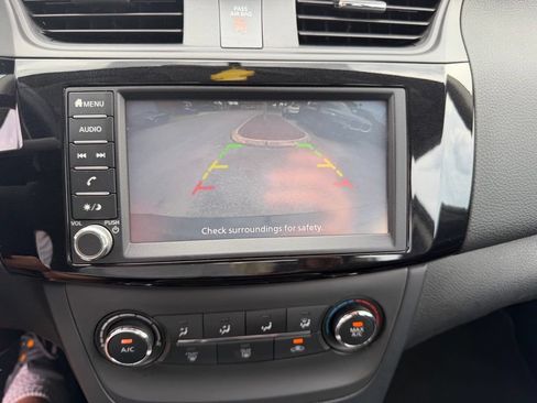 Used 2019 Nissan Sentra S FWD image 29