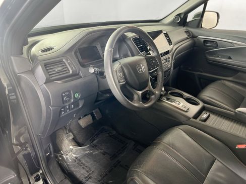 Used 2022 Honda Passport TrailSport image 9