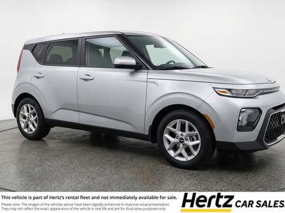 Used 2025 Kia Soul LX w/ LX Technology Package
