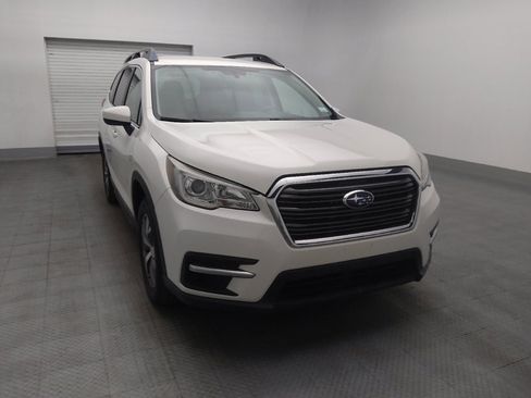 Used 2019 Subaru Ascent Premium image 14
