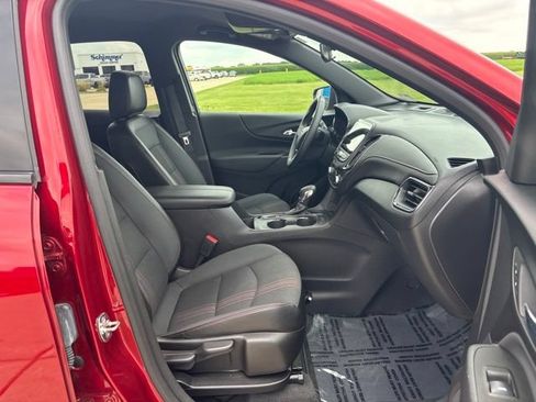 Used 2024 Chevrolet Equinox RS FWD image 21