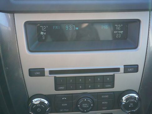 Used 2012 Ford Fusion SEL image 16