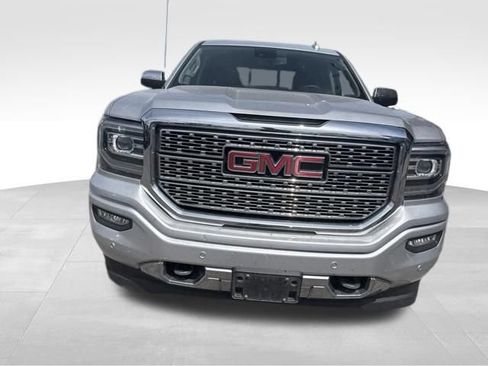 Used 2018 GMC Sierra 1500 Denali w/ Denali Ultimate Package AWD/4WD image 4