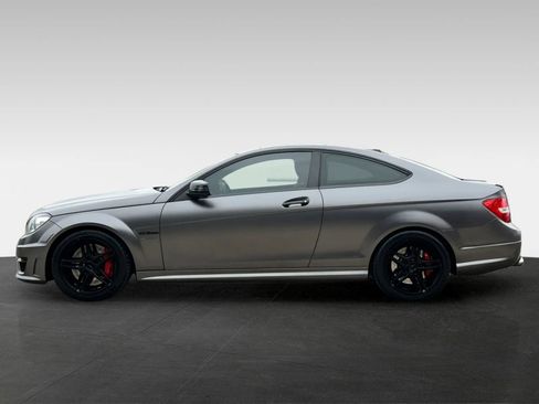 Used 2013 Mercedes-Benz C 63 AMG Coupe image 4