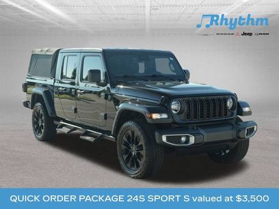 Used 2024 Jeep Gladiator Sport