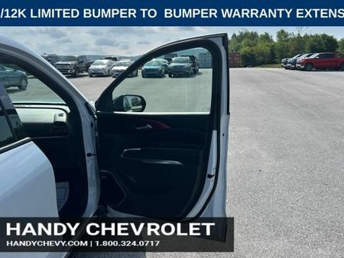Certified 2026 Chevrolet Traverse RS AWD/4WD image 50