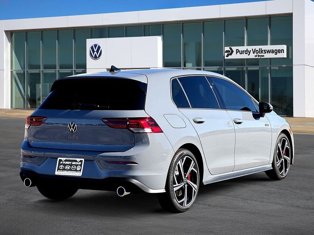 New 2026 Volkswagen GTI SE FWD image 8