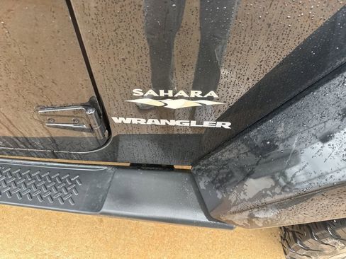 Used 2012 Jeep Wrangler Sahara AWD/4WD image 30