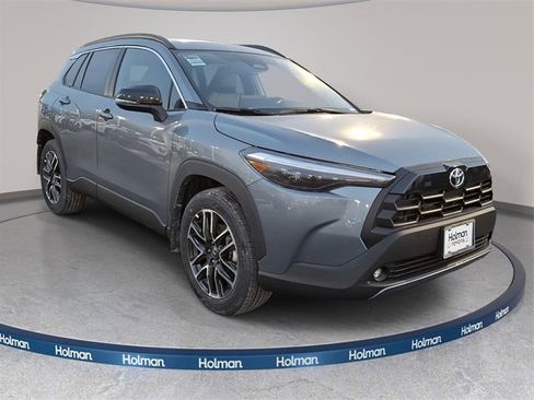 New 2026 Toyota Corolla Cross XLE image 2