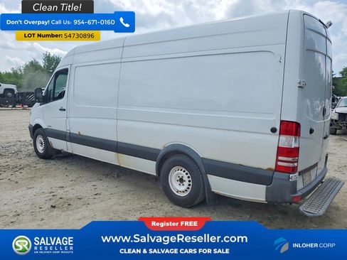 Used 2015 Mercedes-Benz Sprinter 2500 image 3