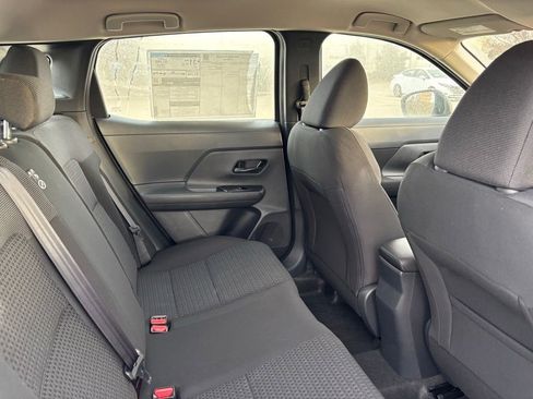 Used 2025 Nissan Kicks S image 12