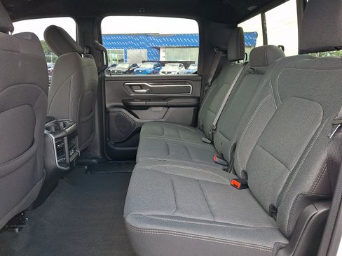 Used 2023 RAM 1500 Big Horn AWD/4WD image 10