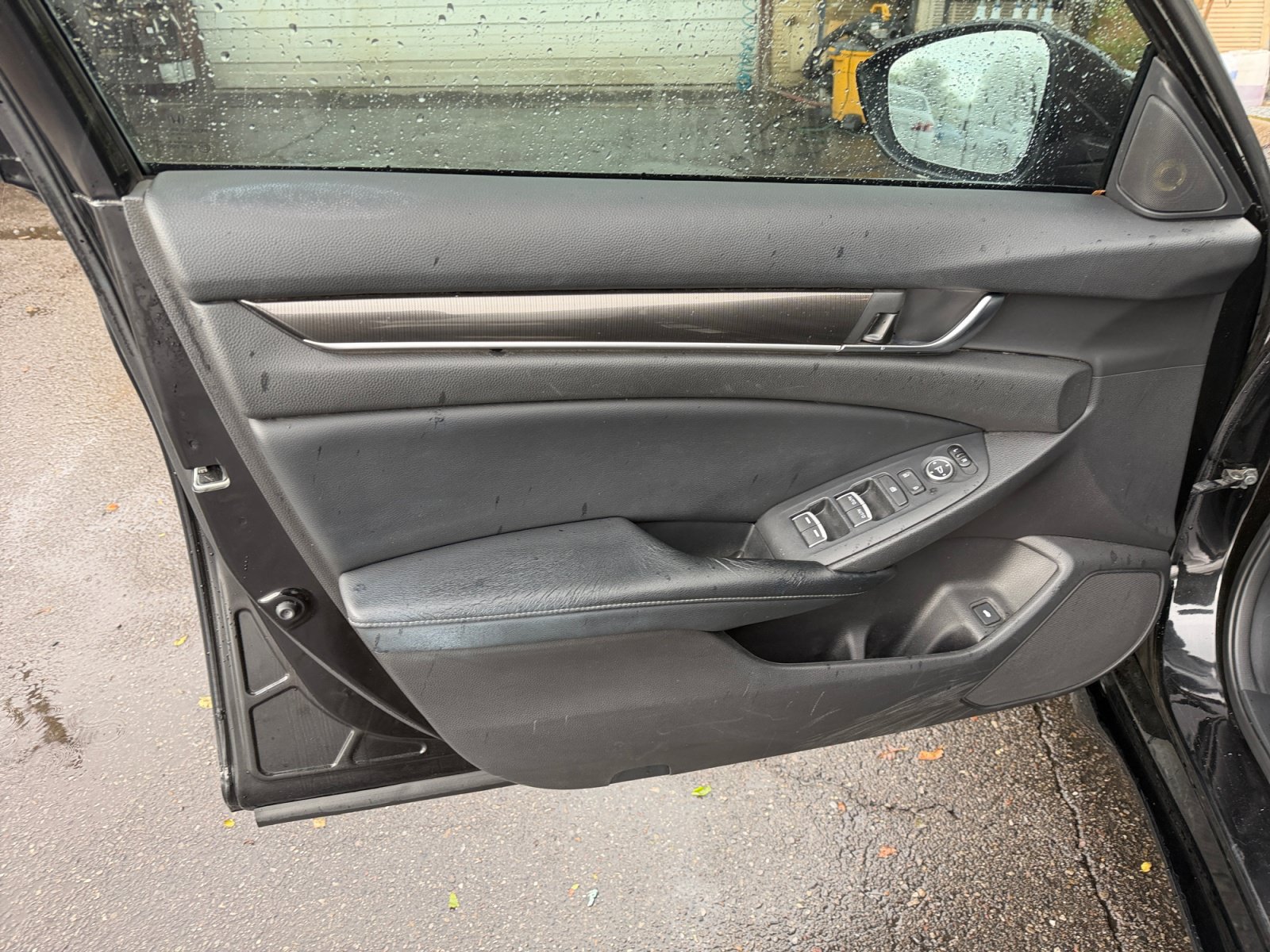 Used 2018 Honda Accord Sport image 19