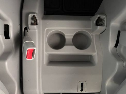 Used 2020 Toyota Sienna XLE w/ XLE Navigation Package FWD image 14