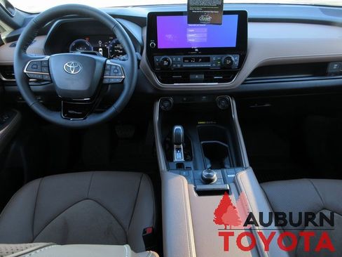 New 2026 Toyota Grand Highlander AWD Hybrid image 10