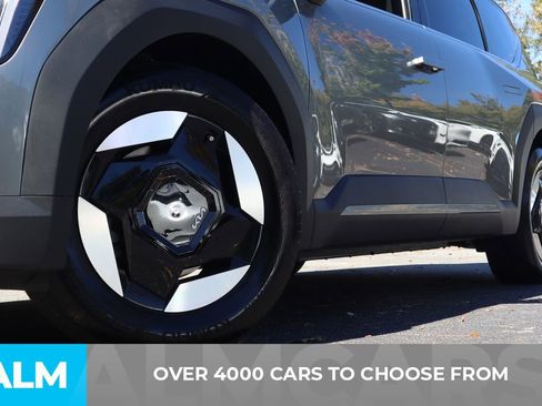 Used 2024 Kia EV9 Wind image 3