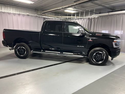 Used 2025 RAM 2500 Laramie image 8