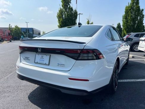 Used 2023 Honda Accord Sport image 6