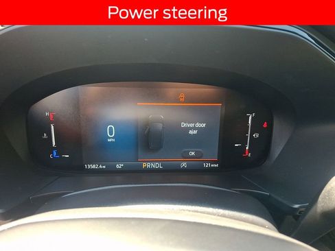 Used 2025 Ford Escape ST-Line w/ Cold Weather Package AWD/4WD image 19