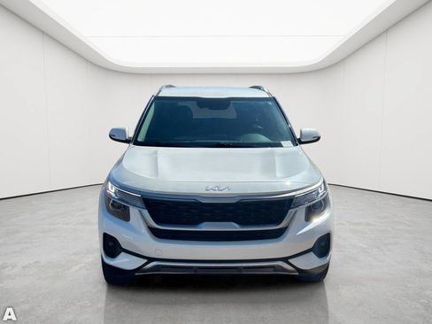 Used 2022 Kia Seltos S FWD image 8