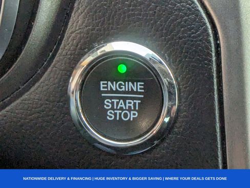 Used 2017 Ford Fusion SE w/ Fusion SE Technology Package image 39