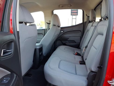 Used 2019 Chevrolet Colorado LT w/ LT Convenience Package image 18