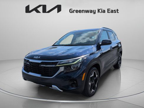 Certified 2024 Kia Seltos EX AWD/4WD image 10
