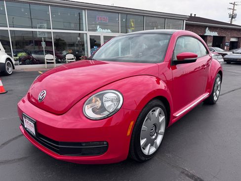 Used 2016 Volkswagen Beetle 1.8T SEL FWD image 1
