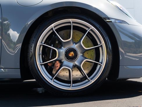 Used 2023 Porsche 911 Turbo image 4