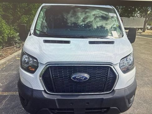 Used 2025 Ford Transit 250 Low Roof w/ Exterior Upgrade Package RWD image 5