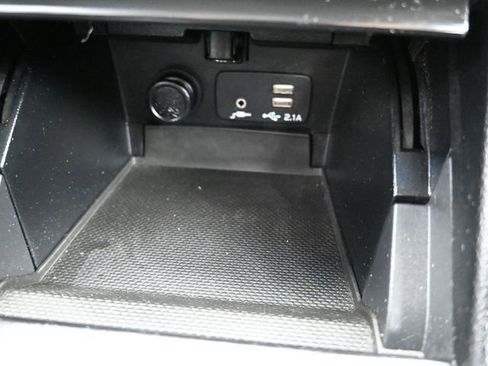 Used 2019 Subaru Legacy 2.5i Premium image 28