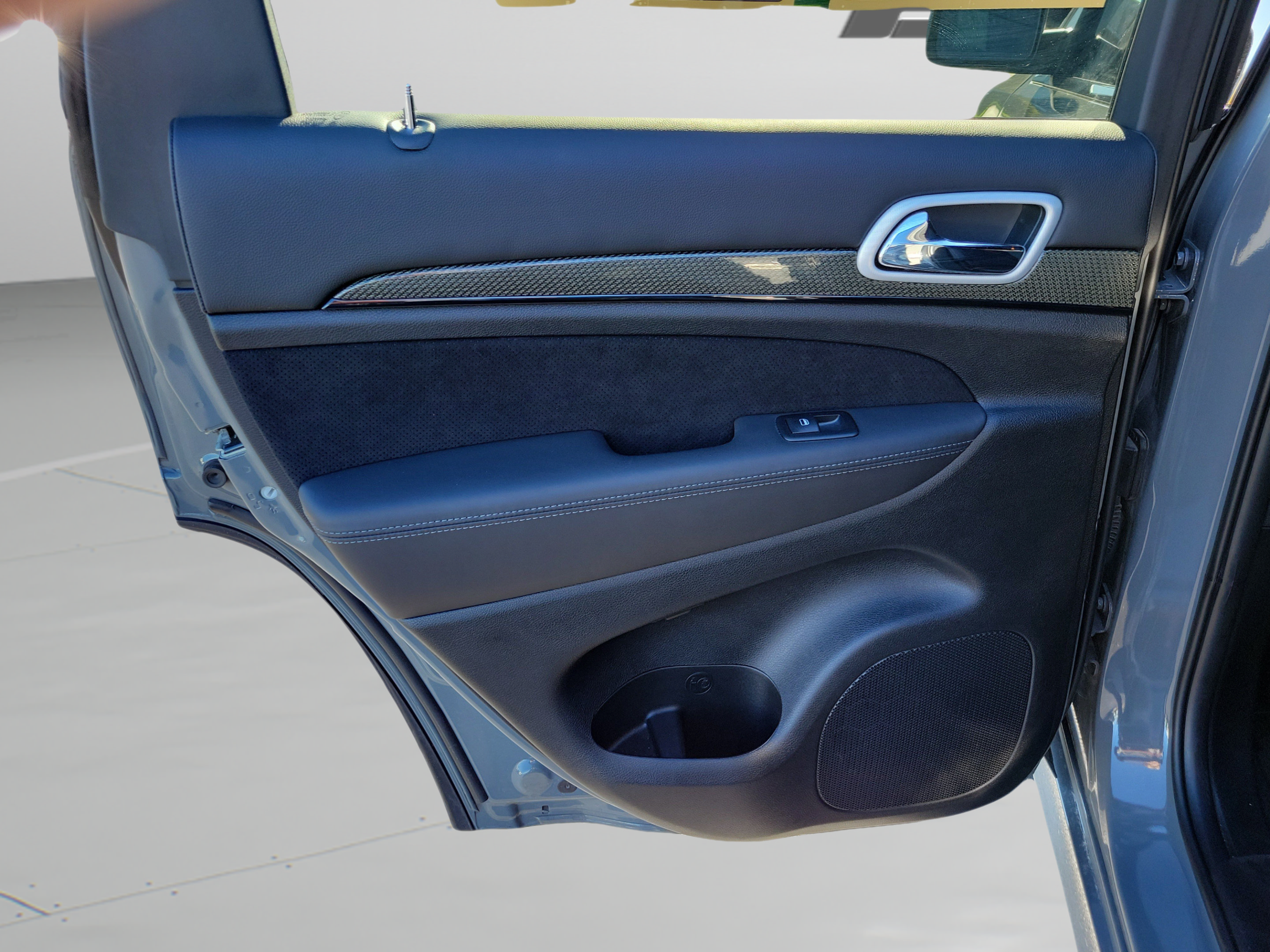 Used 2021 Jeep Grand Cherokee Trackhawk AWD/4WD image 17