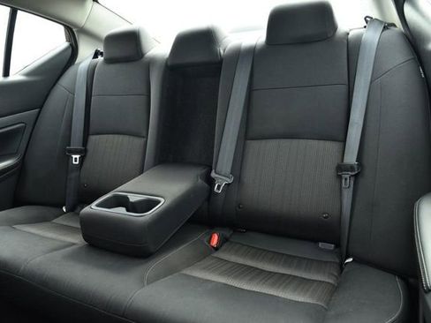 Used 2024 Nissan Altima 2.5 SV image 20