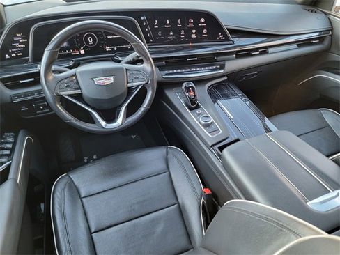 Used 2021 Cadillac Escalade Sport w/ LPO, Illumination Package image 38