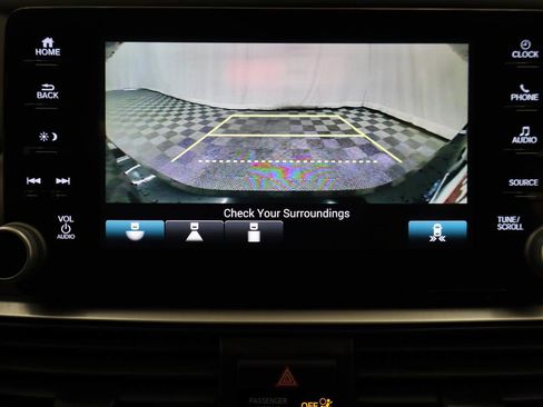 Used 2018 Honda Accord EX-L image 12