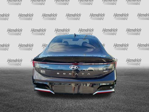 Used 2024 Hyundai Sonata Limited FWD image 9